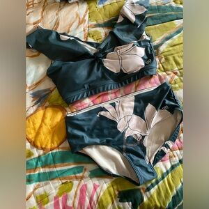 Albion Fit Emerald Tigerlily Midi Bikini Bottom, M